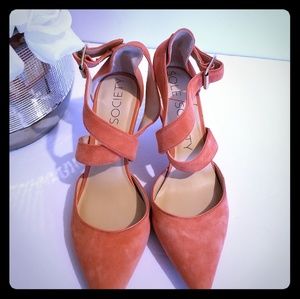 Sole Society "Tamra" in ocean coral Sz.7.5